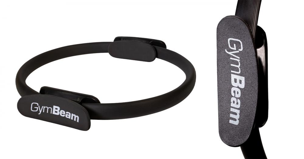 Inel Pilates Black GymBeam cu mânere căptușite pentru exerciții de yoga și pilates