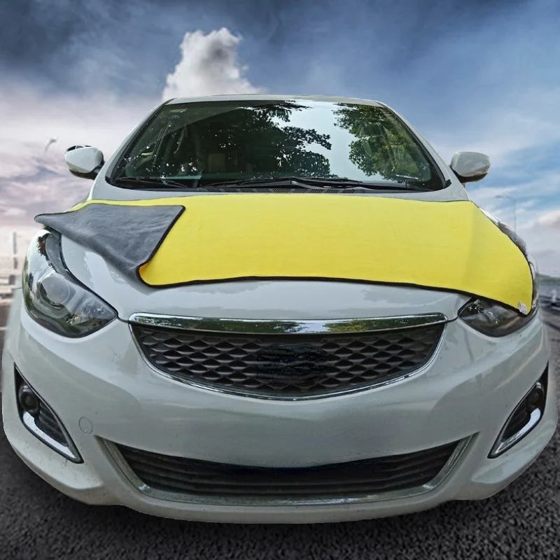 Prosop Auto din Microfibră XL 60×160 cm – Uscare Rapidă, Fără Urme sau Zgârieturi